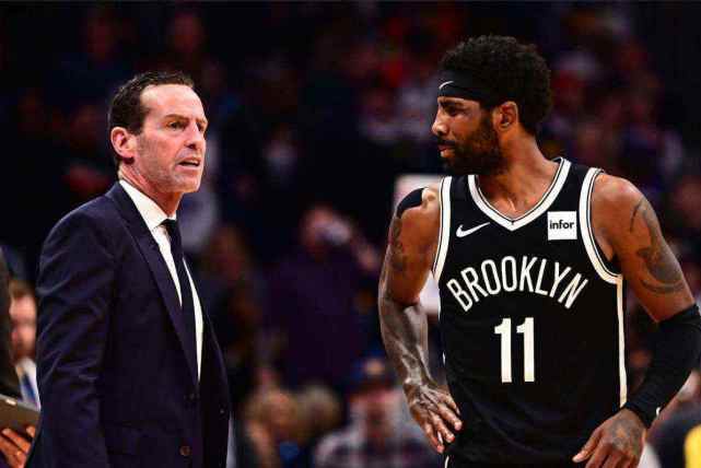 他依然坚守 他依然坚守